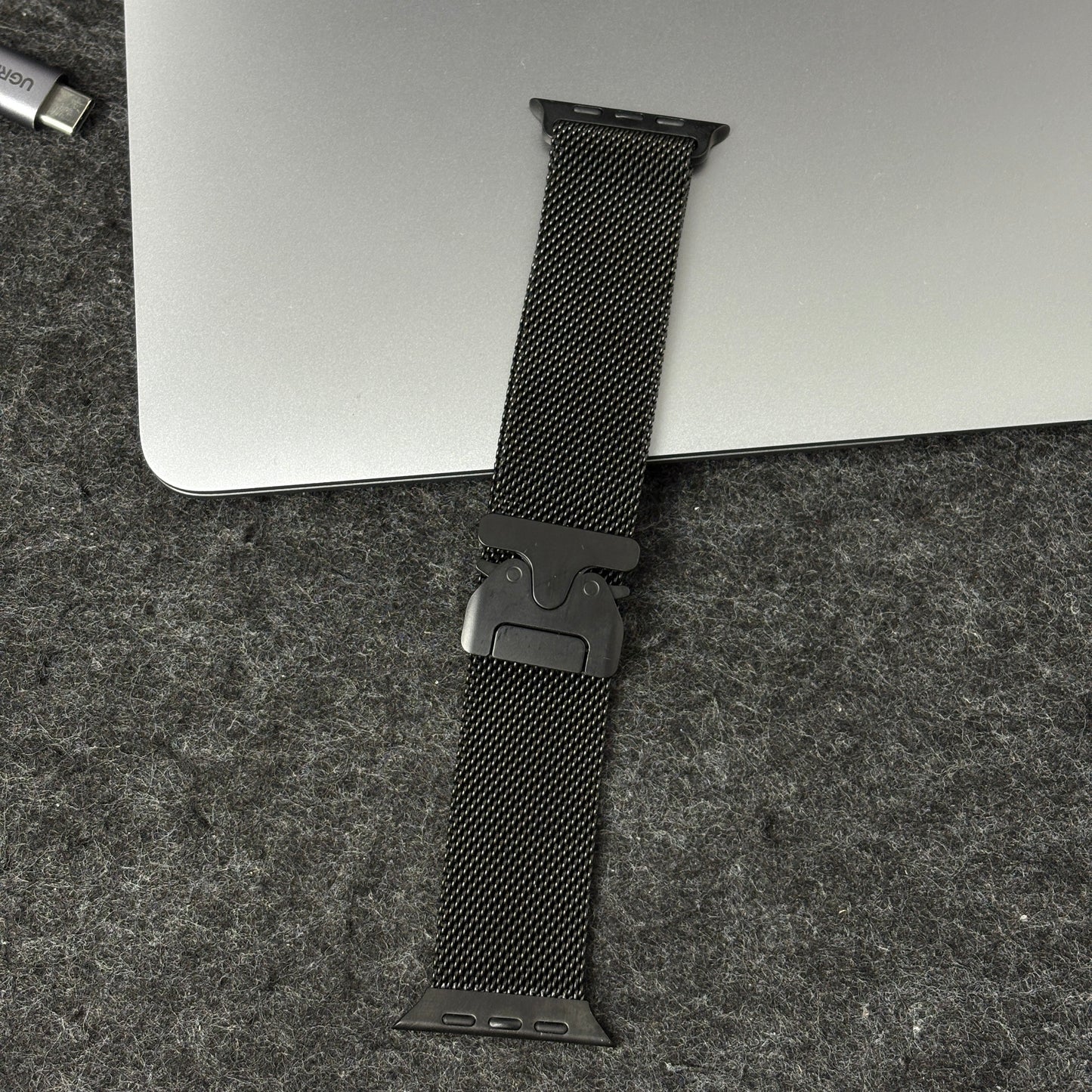 Correa Milanese Loop Titanio Negro