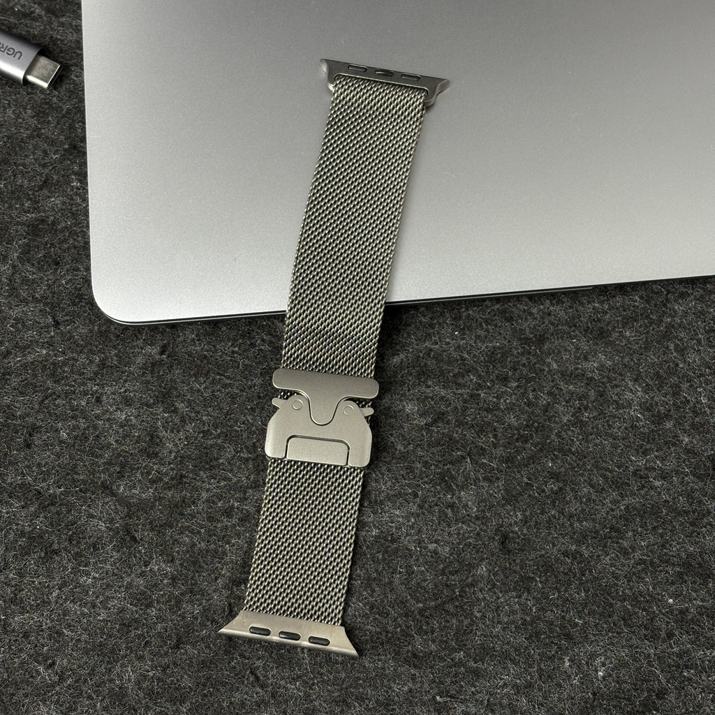 Correa Milanese Loop Titanio Natural